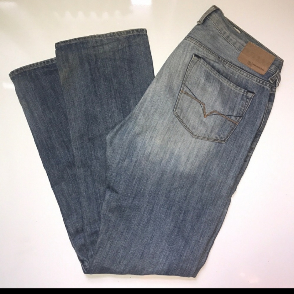 Men’s “The Colby” Guess Jeans W33 L34 Great Pair!